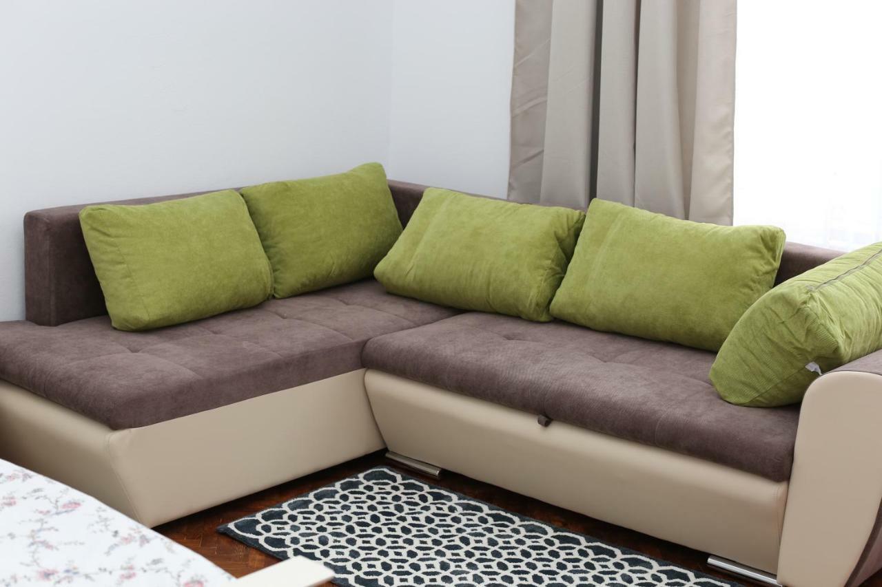 Schick Apartment Sibiu Buitenkant foto