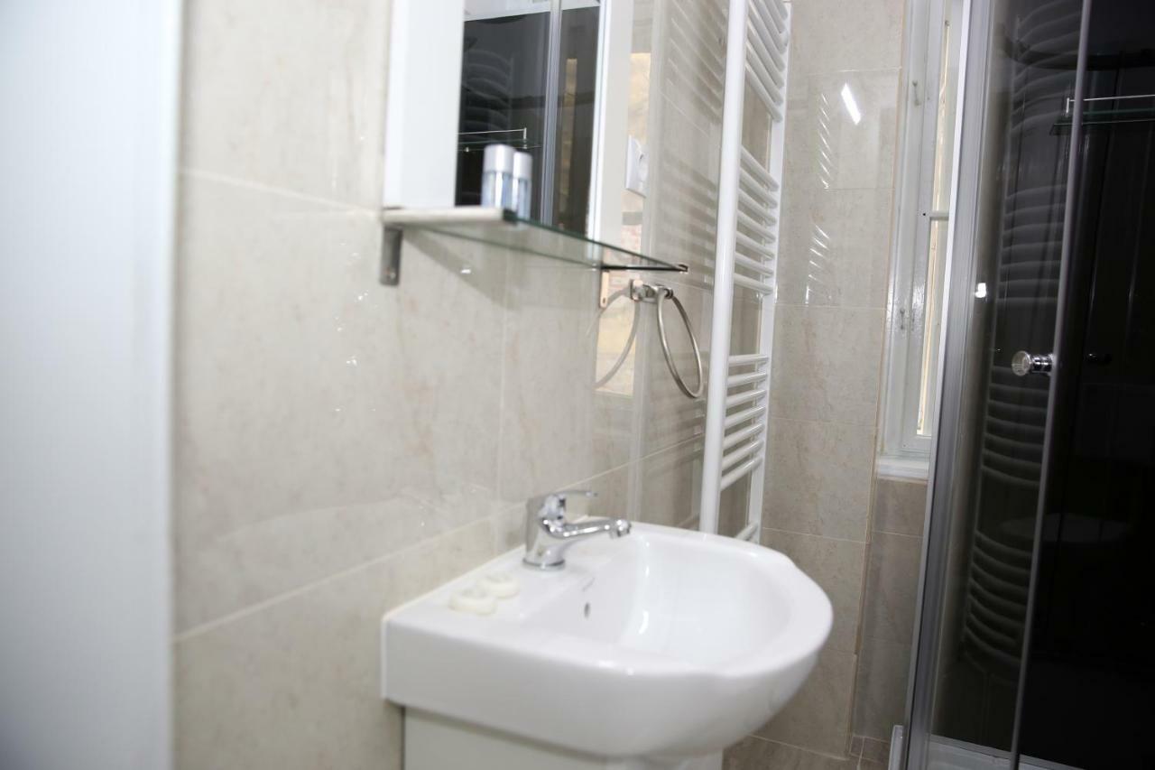 Schick Apartment Sibiu Buitenkant foto
